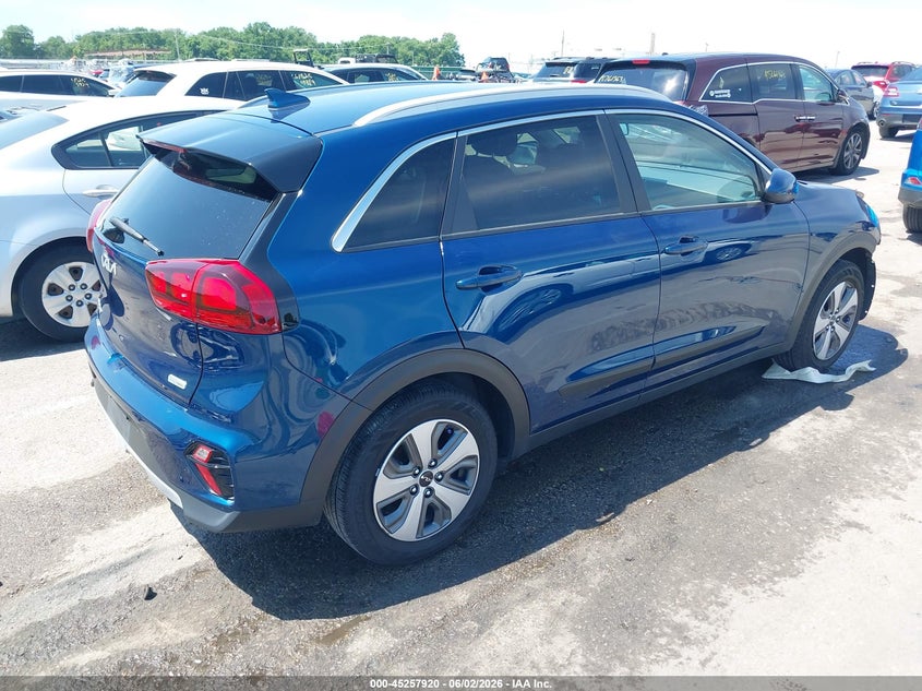 Vin: kndcb3lc3n5538698, lot: 45755740, kia niro lx 20224