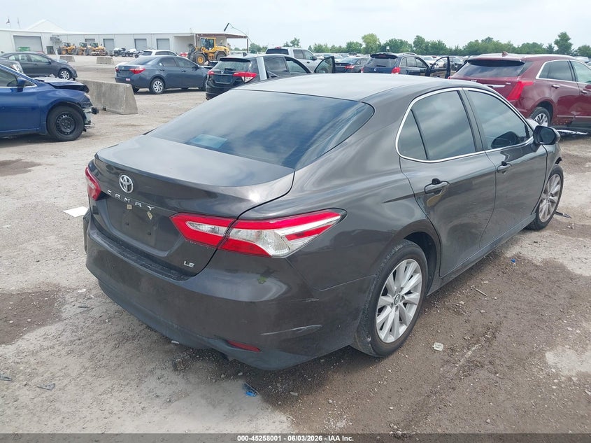 Vin: 4t1b11hk8ju590441, lot: 45755821, toyota camry le 20184