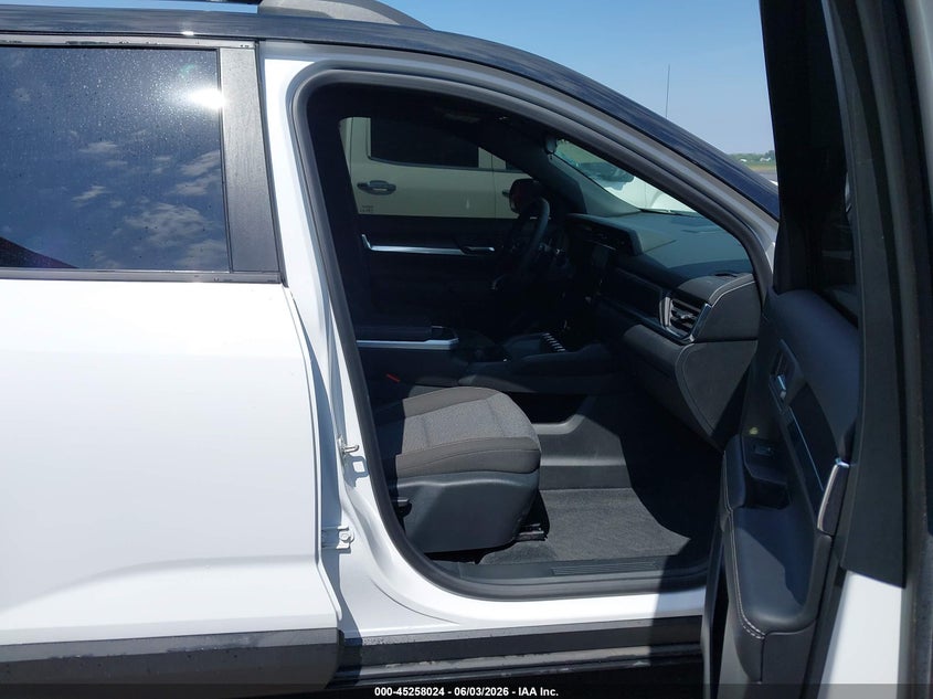 2026 GMC TERRAIN auction photo 5