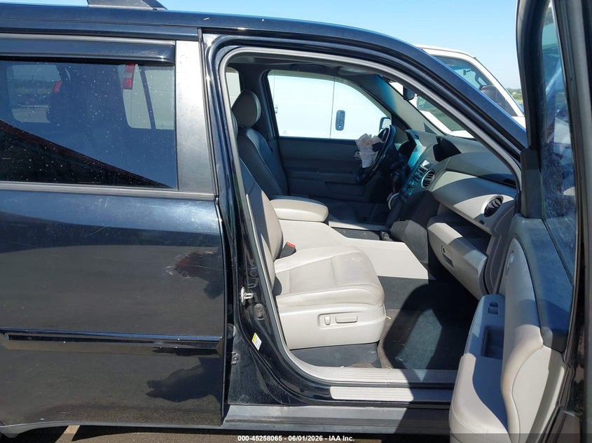 5FNYF4H53CB053970 2012 Honda Pilot 3.5 Ex-L black