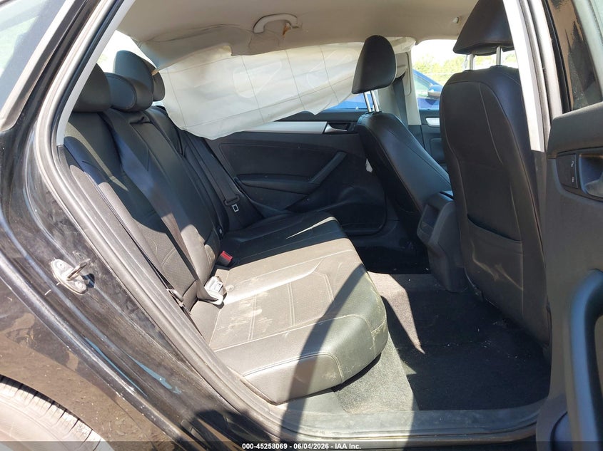 2012 VOLKSWAGEN PASSAT auction photo 8