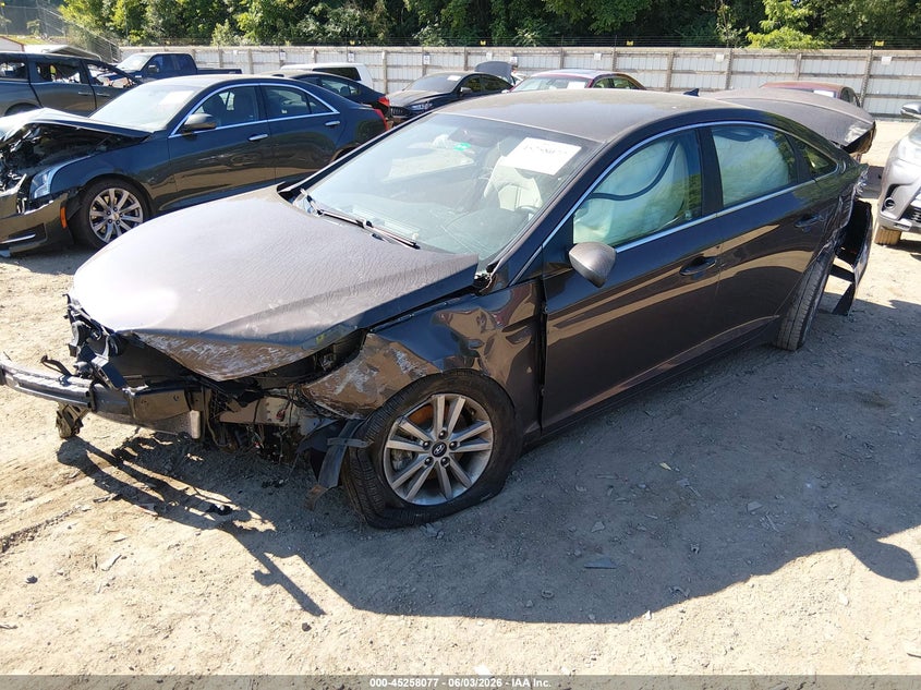 2015 Hyundai Sonata Se 5NPE24AF0FH205470 photo 1