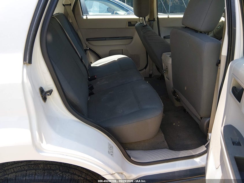 2012 Ford Escape 2.5 Xls white Lot 111045258186 Vin 1FMCU0C75CKC59341
