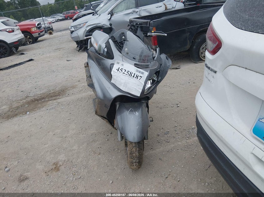2006 SUZUKI AN650