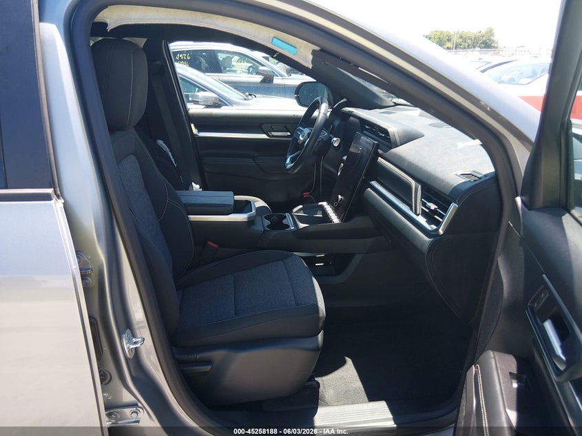2025 GMC TERRAIN auction photo 5