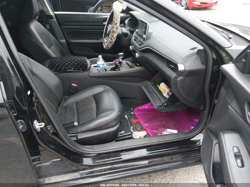 2021 NISSAN ALTIMA auction photo 5