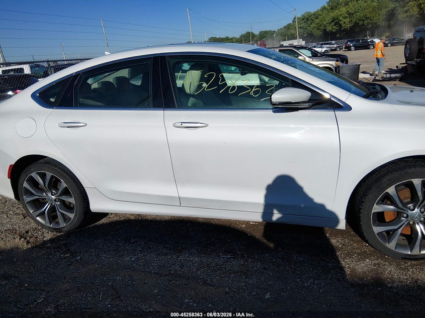 2015 Chrysler 200 C VIN: 1C3CCCCB6FN640958 Lot: 45258363