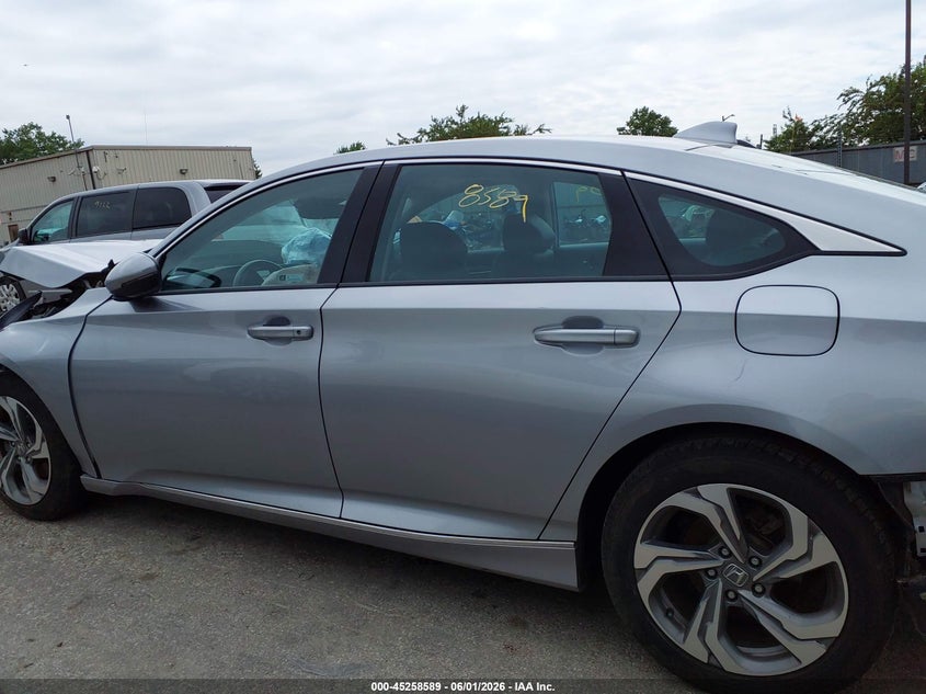 VIN 1HGCV1F52JA216405 2018 HONDA ACCORD EX-L