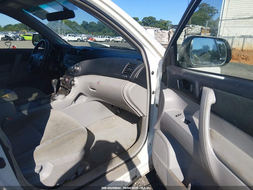 AtlanticExpress - Toyota Highlander