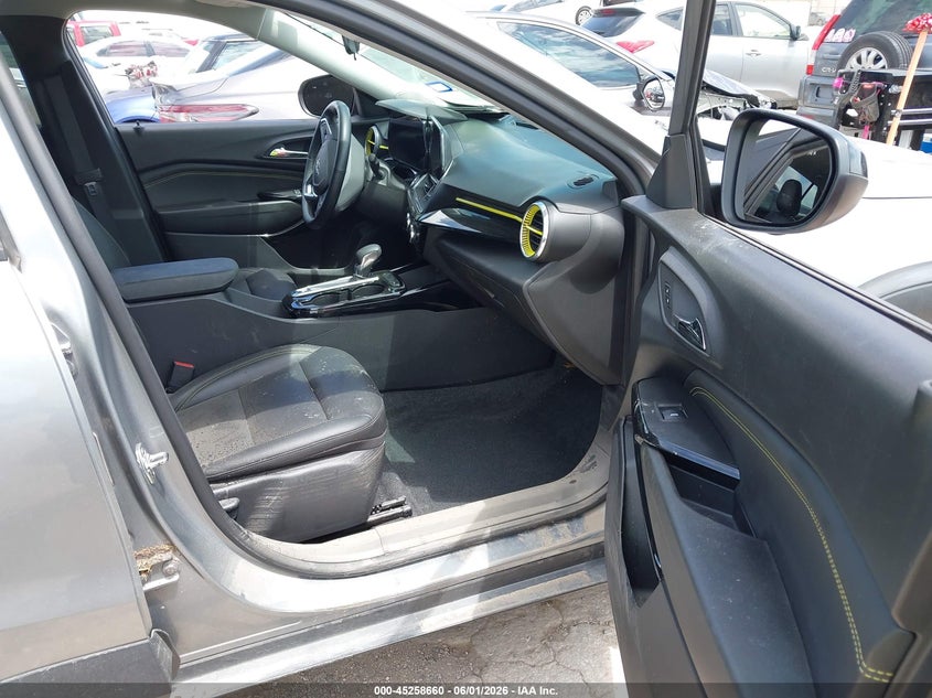 2024 CHEVROLET TRAX auction photo 5