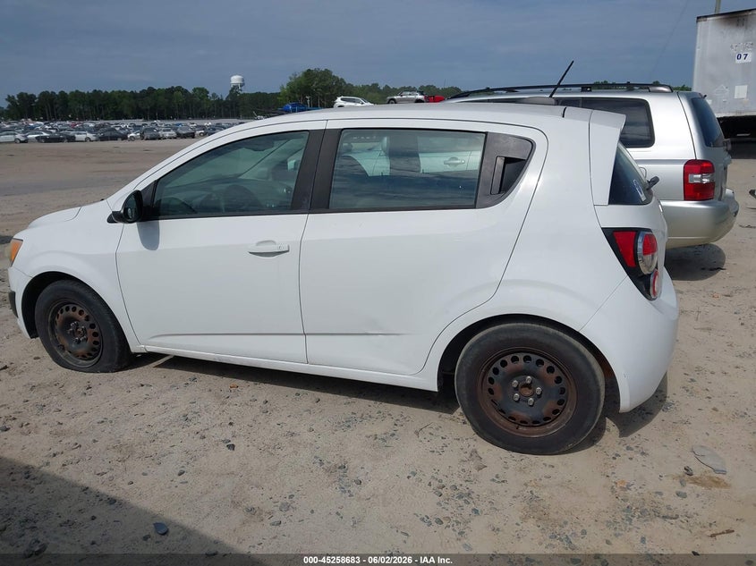 2016 Chevrolet Sonic Ls Auto VIN: 1G1JA6SH2G4152140 Lot: 45258683