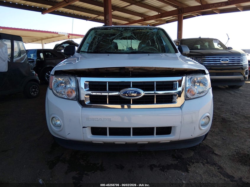 1FMCU9DGXCKB43720 2012 Ford Escape 3.0 Xlt white