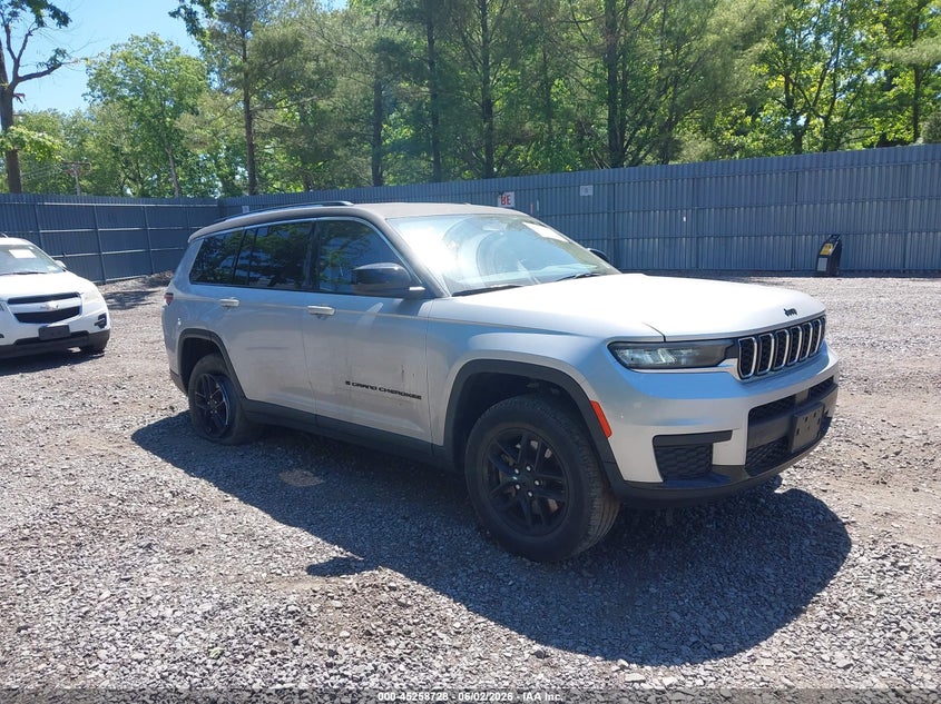 Vin: 1c4rjkag4n8546160, lot: 45756548, jeep grand cherokee l laredo 4x4 2022 img_1
