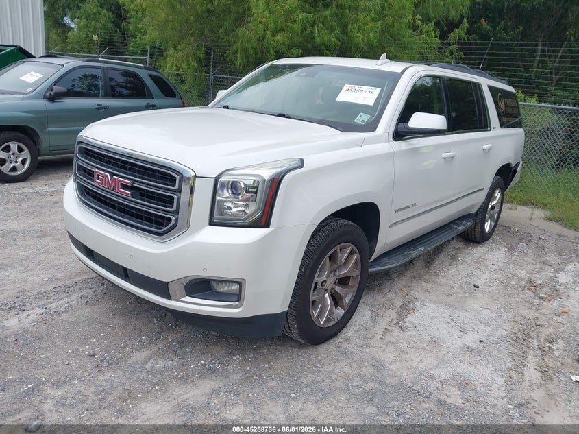 2017 GMC YUKON XL auction photo 2