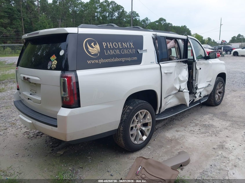 2017 GMC YUKON XL auction photo 4