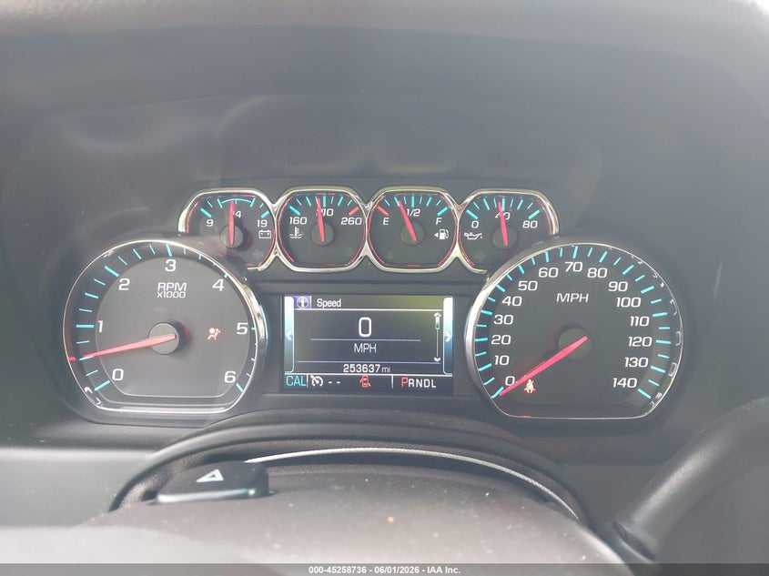 2017 GMC YUKON XL auction photo 7