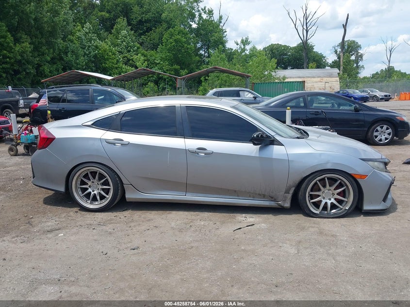 VIN 2HGFC1E5XJH710243 2018 HONDA CIVIC SI