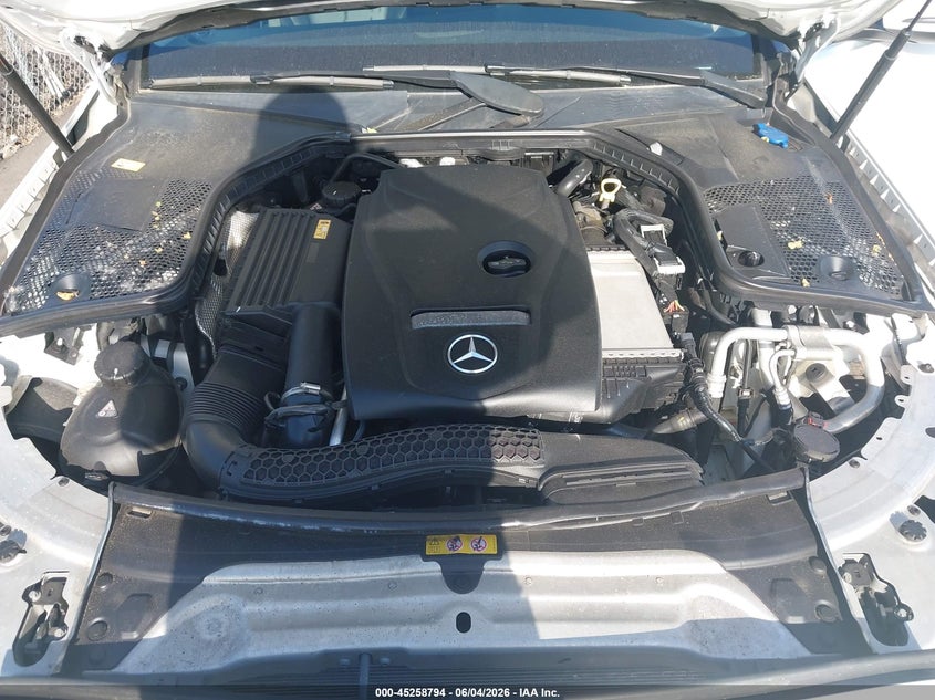 2016 Mercedes-Benz C 300 4Matic VIN: 55SWF4KB8GU134635 Lot: 45258794