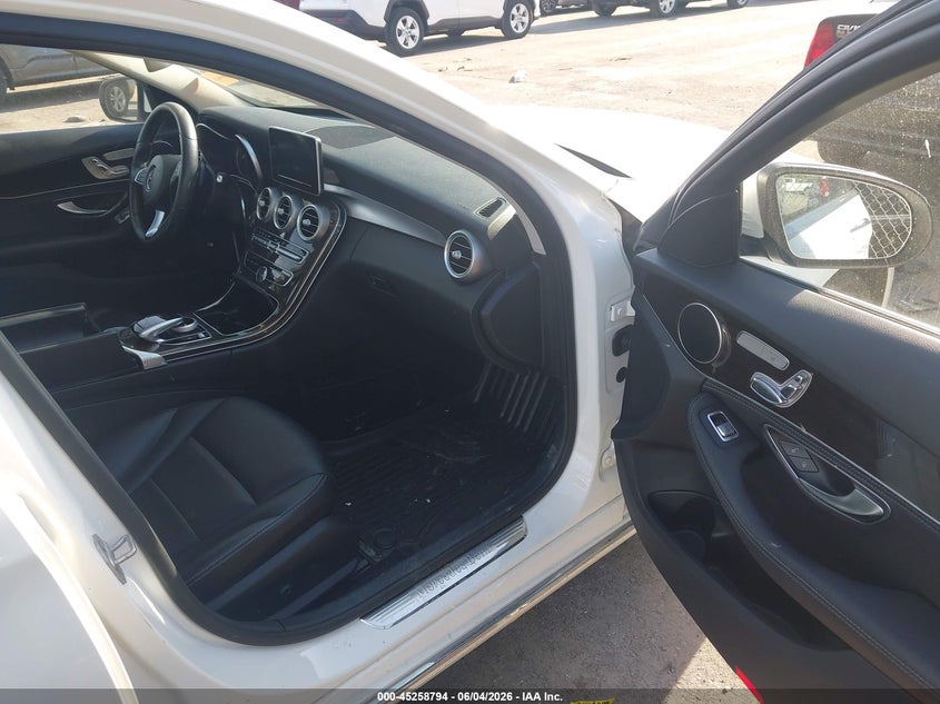 2016 Mercedes-Benz C 300 4Matic VIN: 55SWF4KB8GU134635 Lot: 45258794