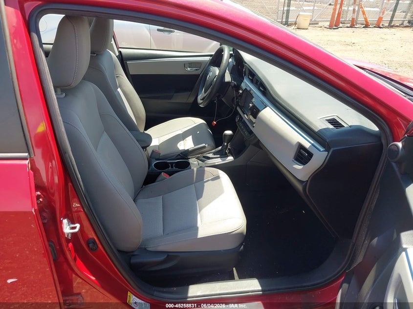 2015 TOYOTA COROLLA auction photo 5