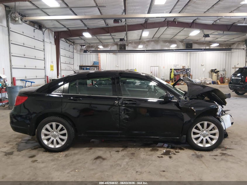 2013 Chrysler 200 Touring VIN: 1C3CCBBB4DN629546 Lot: 45258832