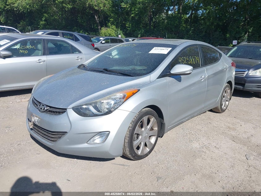 2013 HYUNDAI ELANTRA auction photo 2