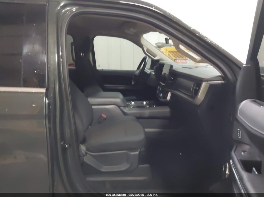 AtlanticExpress - Ford Expedition