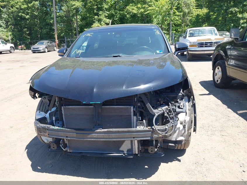 2017 Lincoln Mkx Reserve VIN: 2LMPJ8LR2HBL37087 Lot: 45258900