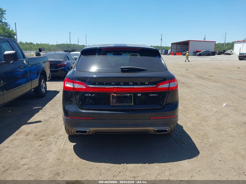 2017 Lincoln Mkx Reserve VIN: 2LMPJ8LR2HBL37087 Lot: 45258900
