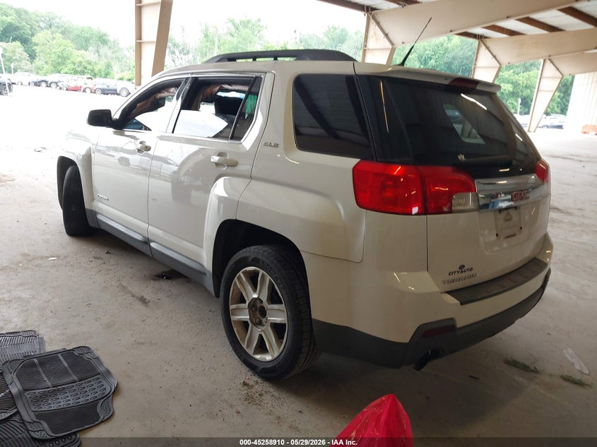 2010 GMC TERRAIN auction photo 3