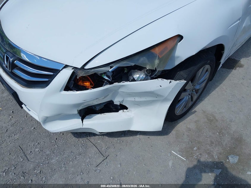 2012 Honda Accord 2.4 2.4 Ex-L white Lot 111045258920 Vin 1HGCP2F86CA104963