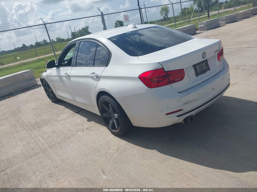 Vin: wba8e9g57gnt81835, lot: 45756748, bmw 328i 20163