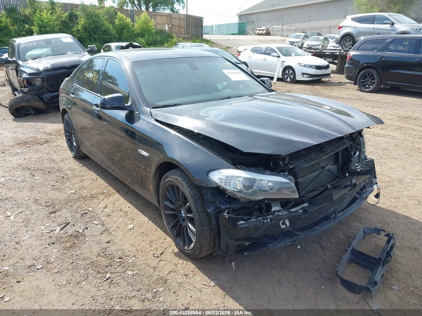 2012 BMW 550I auction photo 6
