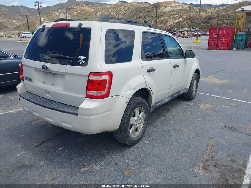 Vin: 1fmcu0c72bkc41815, lot: 45756832, ford escape xls 20114