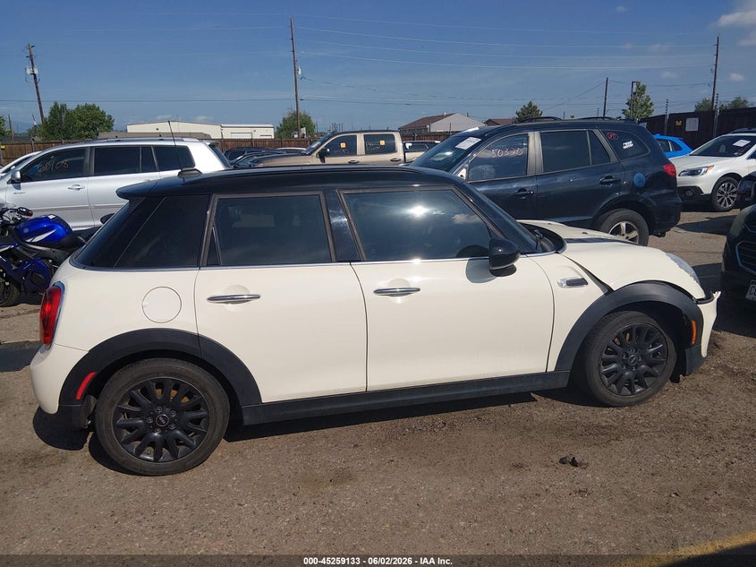 2015 Mini Hardtop Cooper VIN: WMWXS5C54F2C63294 Lot: 45259133