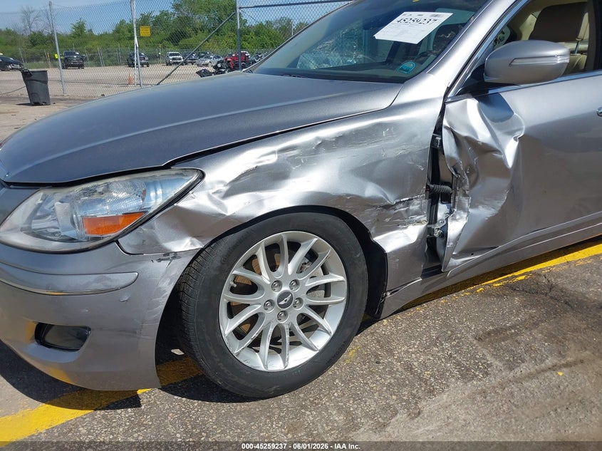 2009 Hyundai Genesis 3.8 VIN: KMHGC46E19U027175 Lot: 45259237
