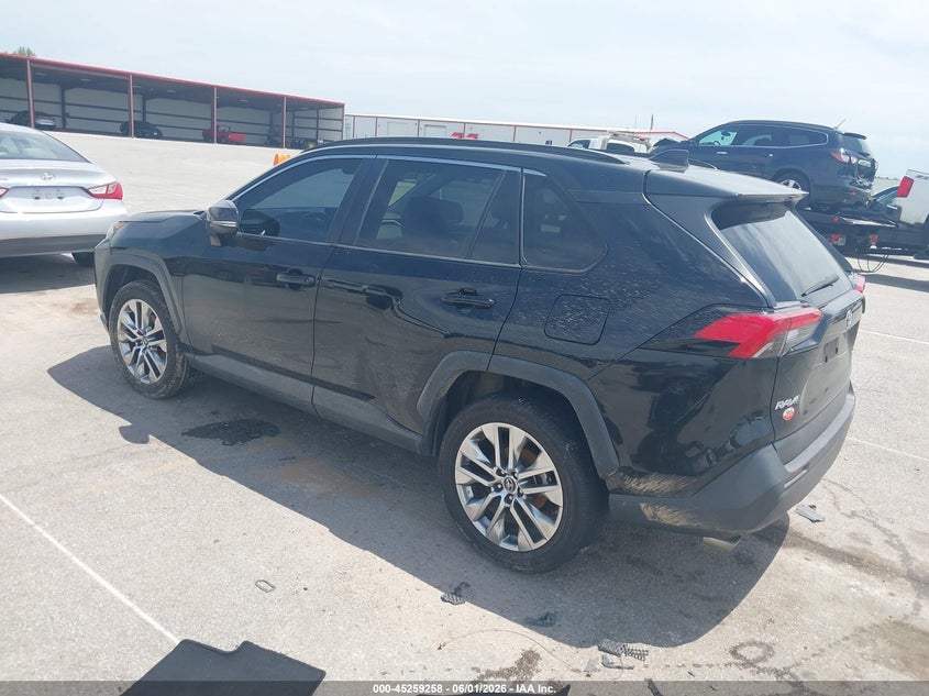 VIN 2T3C1RFV6KC005012 2019 TOYOTA RAV4 XLE PREMIUM