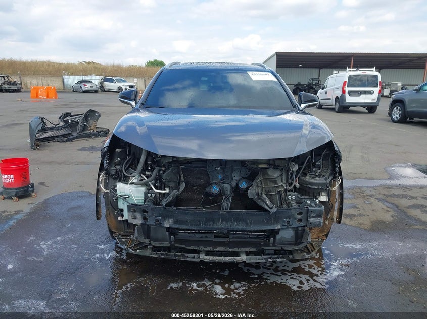 2016 LEXUS NX 200T F SPORT — Photo 13