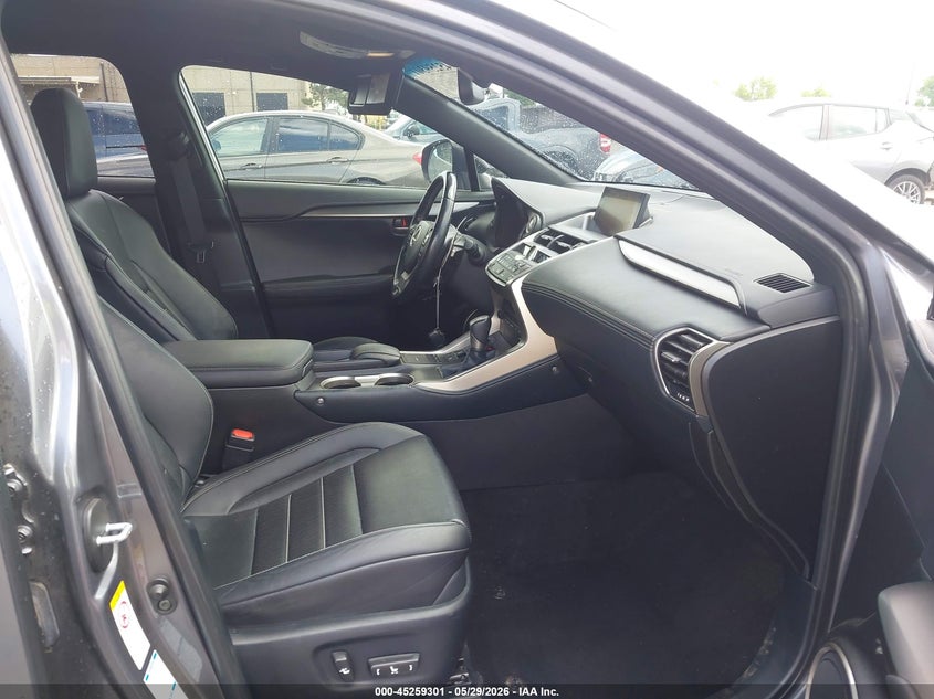 2016 LEXUS NX 200T F SPORT — Photo 5