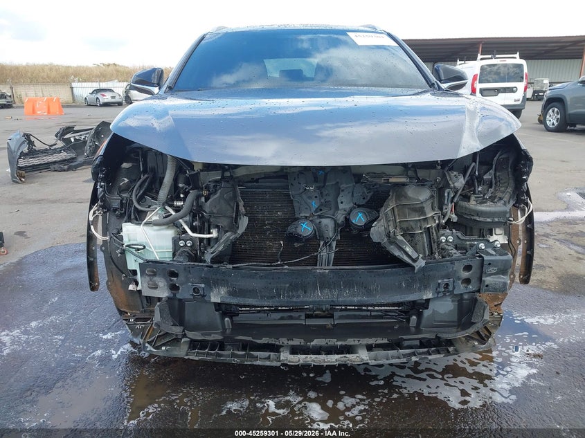 2016 LEXUS NX 200T F SPORT — Photo 6