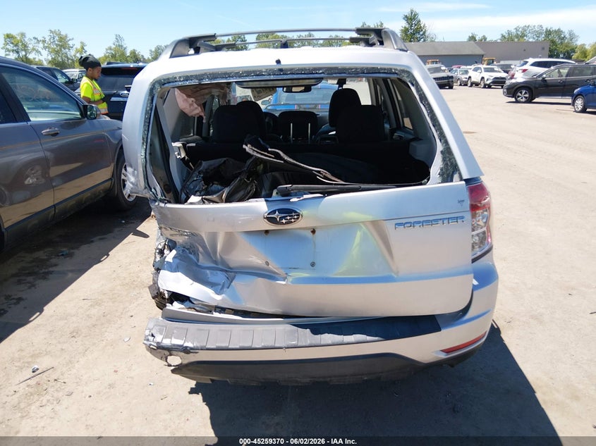 2011 Subaru Forester 2.5X VIN: JF2SHBBC4BH720752 Lot: 45259370