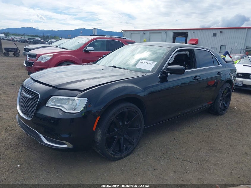 2017 CHRYSLER 300 auction photo 2
