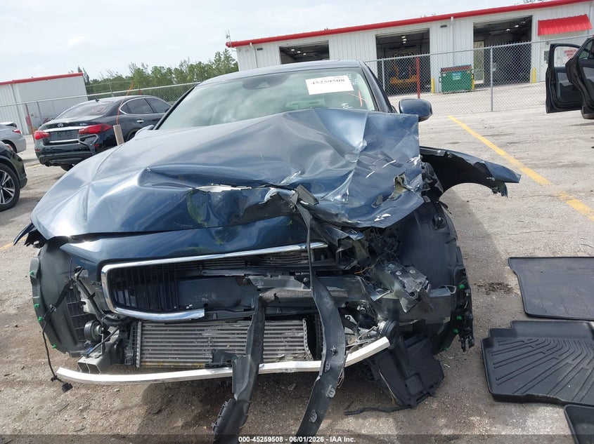 2020 Volvo S60 Momentum VIN: 7JR102FK8LG064583 Lot: 45259508