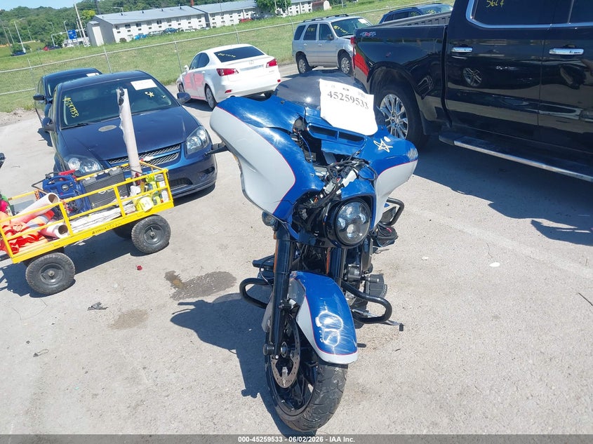 HARLEY-DAVIDSON FLHXS 2023