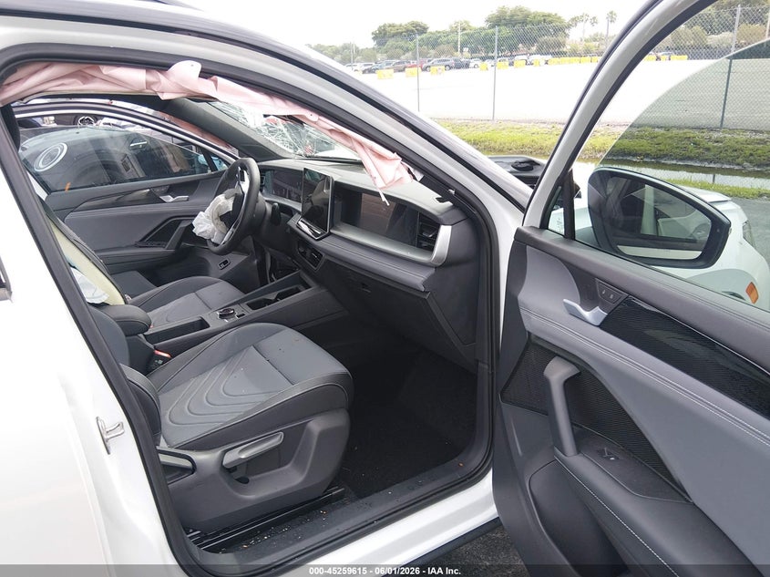 2026 VOLKSWAGEN TIGUAN auction photo 5