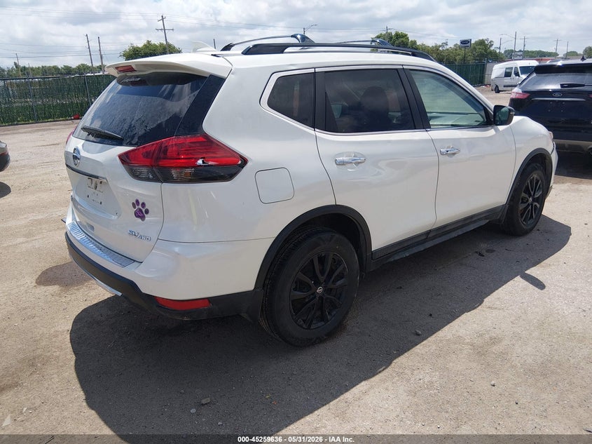VIN 5N1AT2MV4HC895818 2017 NISSAN ROGUE SV
