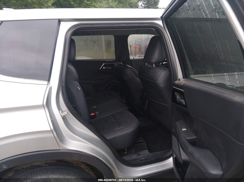 MITSUBISHI OUTLANDER PHEV 2024 VIN JA4T5VA94RZ018240