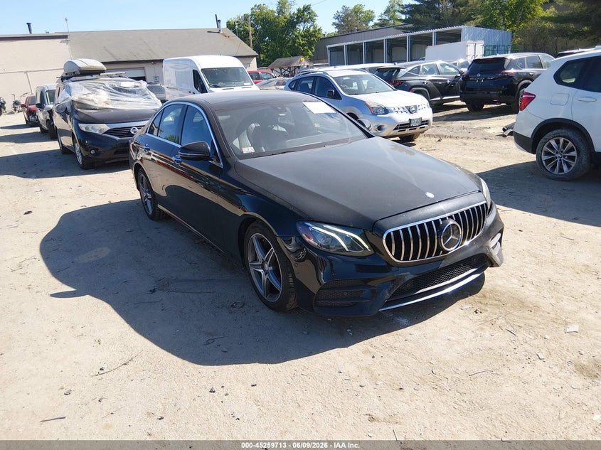 MERCEDES-BENZ E 300 - zdjęcie 1