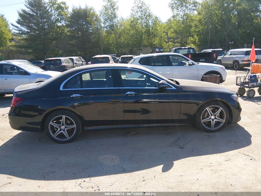 MERCEDES-BENZ E 300 - zdjęcie 13