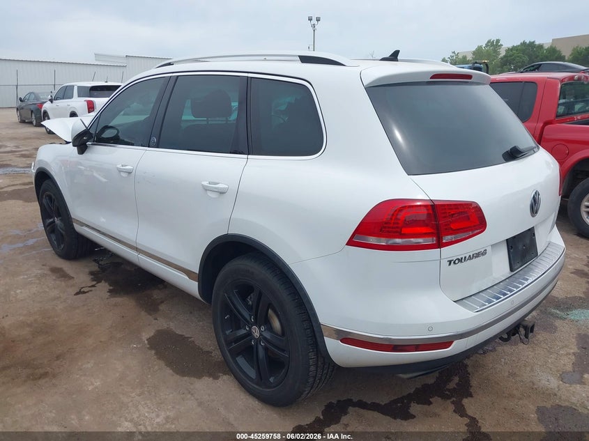 Vin: wvgrf7bp2hd006276, lot: 45757577, volkswagen touareg v6 wolfsburg edition 20173